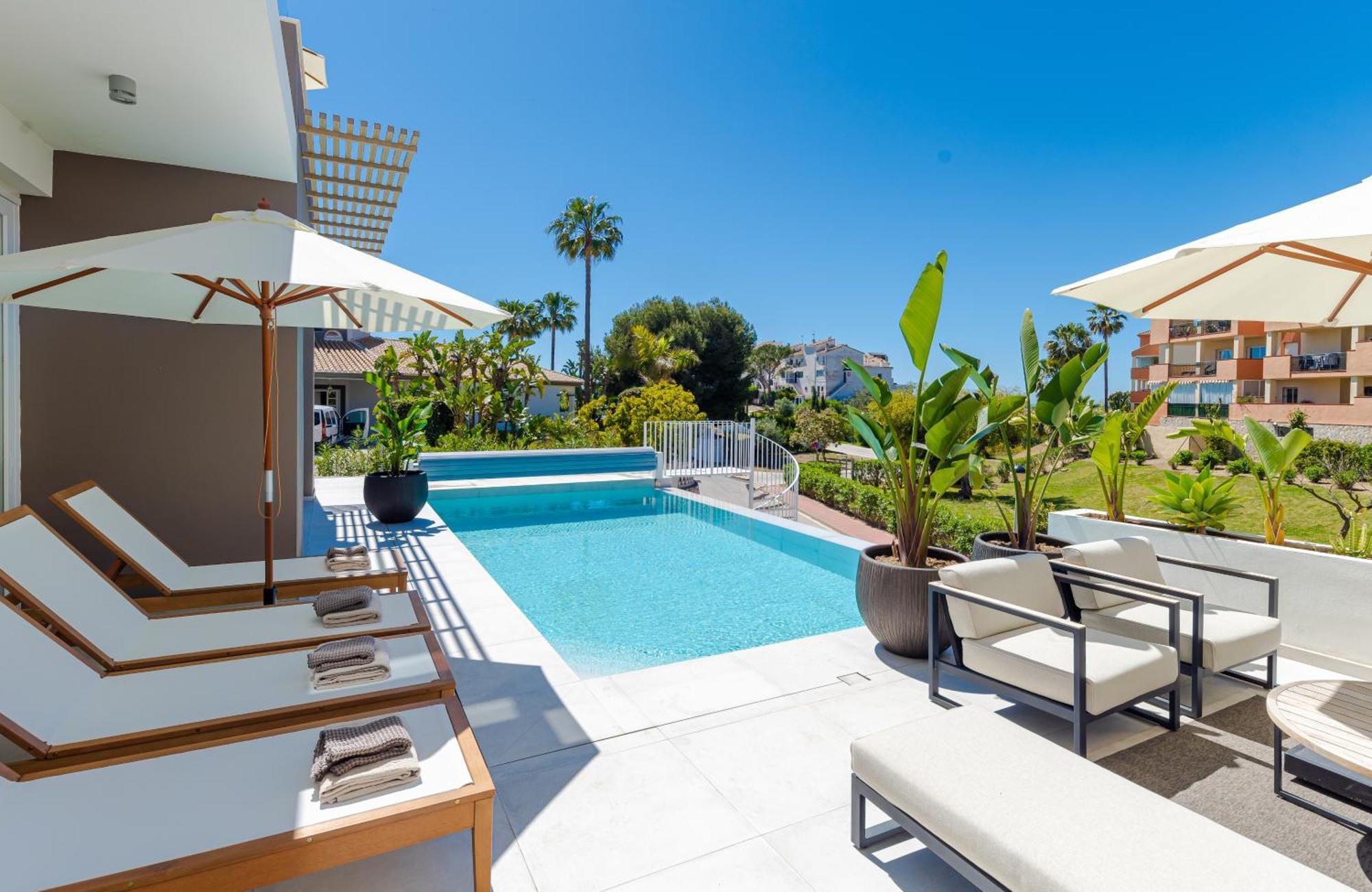 Modern With Heated Pool, Gym & Cinema * Marbella